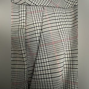 H&M cropped pants. Size 8